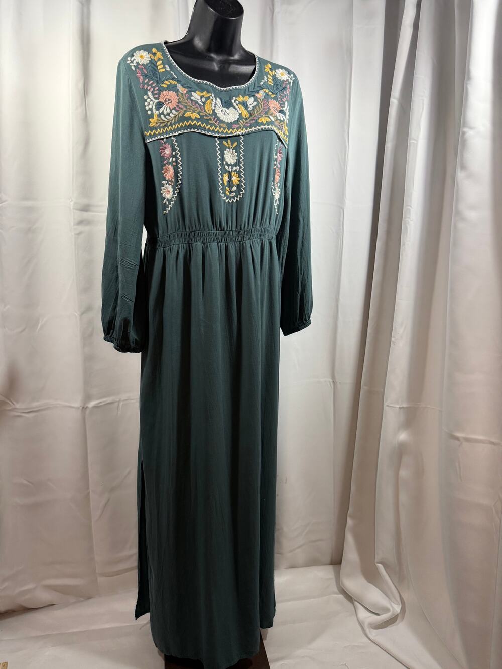 Embroidered Floral Sage Green Maxi Dress |